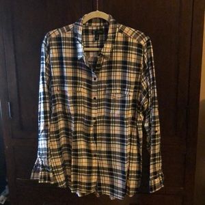 Woman’s Boyfriend Fit Shirt